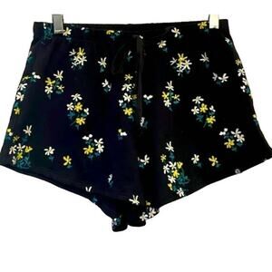 Circle X Girls Elastic Waist Pull On Shorts Size Large Black with Daisies NWT